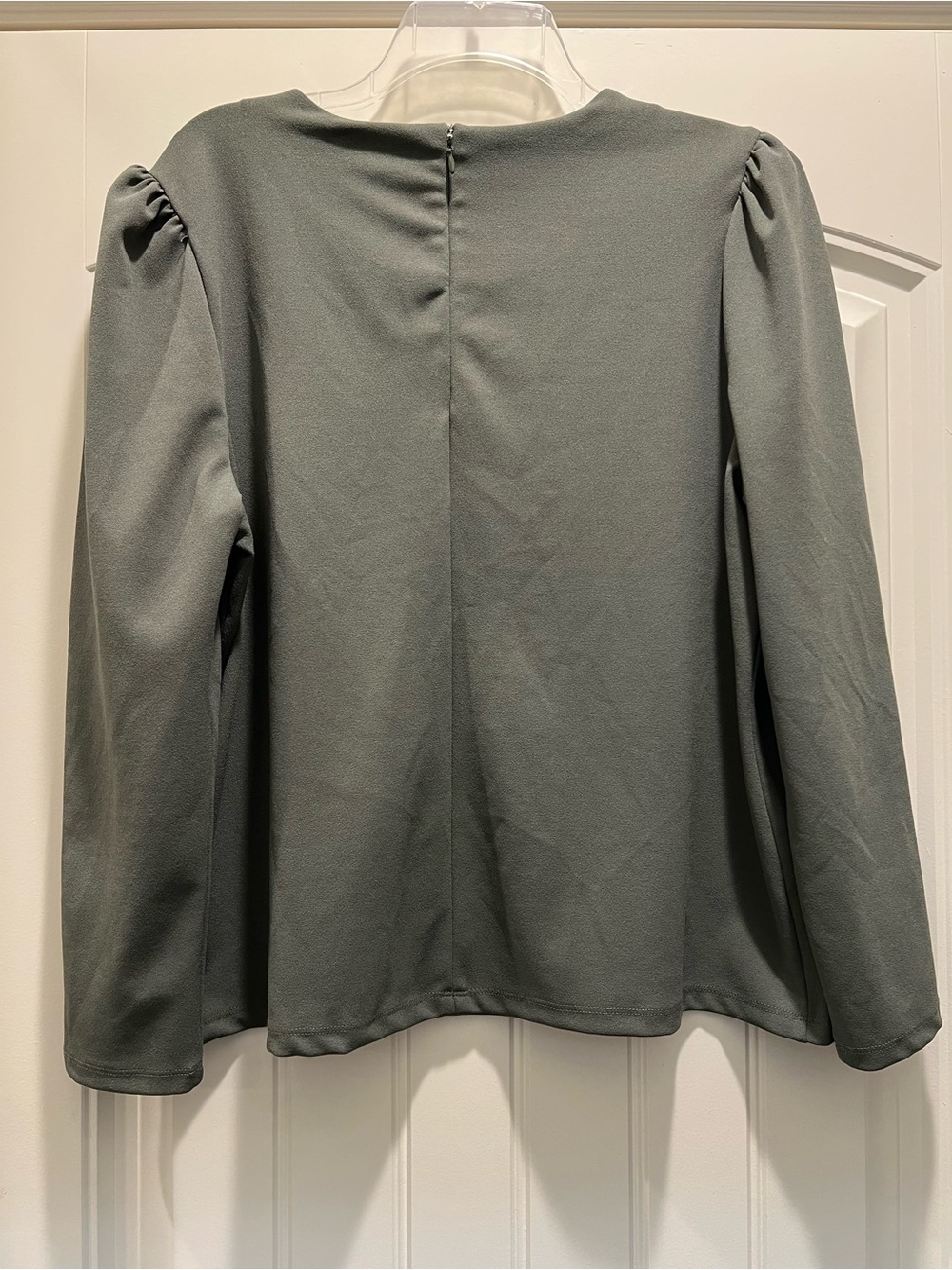 Women’s Modest Long Sleeve Blouse - Picture 4 of 5